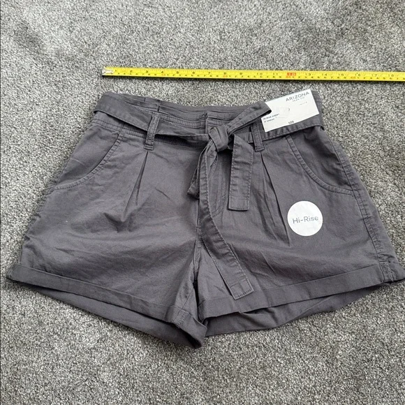 Arizona Jean Company Gray Women's Shorts - Picture 3 of 5